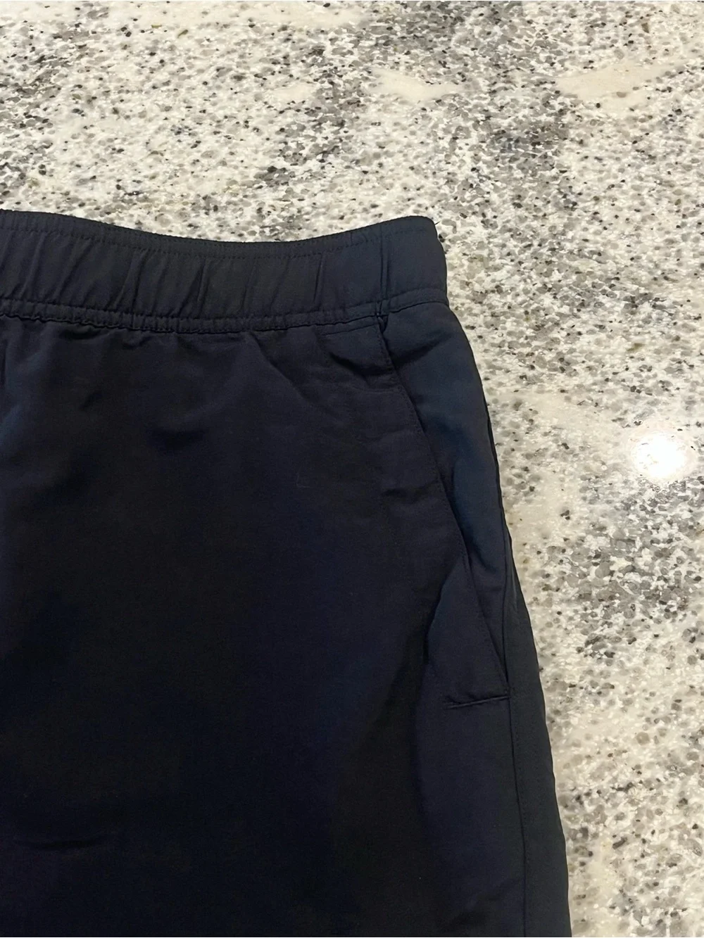 The North Face Men’s XL FlashDry Black Swim Shorts Lined 5” Inseam - Black